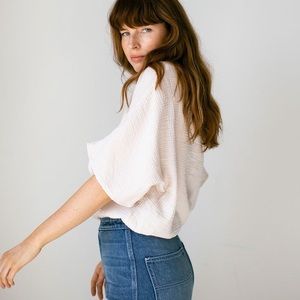 Suunday The Gauze Dolman Top in Meerkat